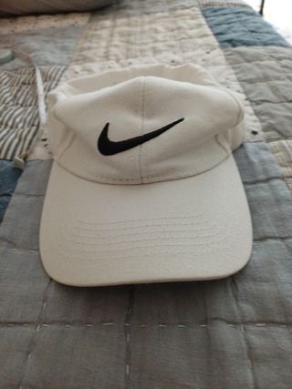 Gorra Nike blanca - Unisex