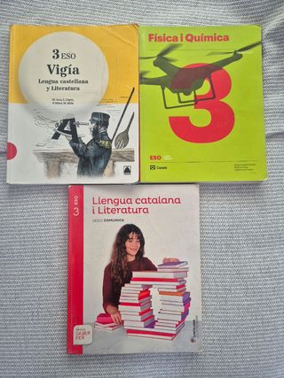 LLENGUA CATALANA I LITERATURA SÈRIE COMUNICA 3E...