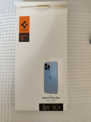 Spigen Ultra Hybrid iPhone 13 Pro Max