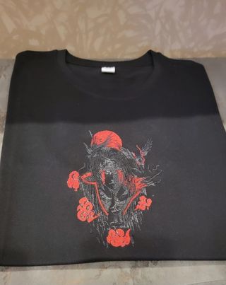 T-Shirt Itachi Uchiha