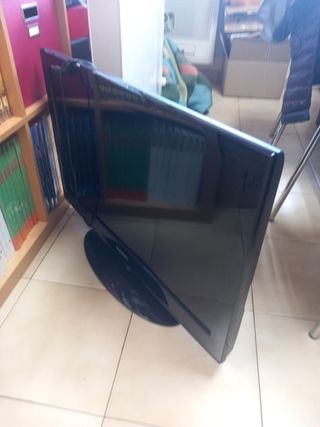 TV Samsung 32" negra