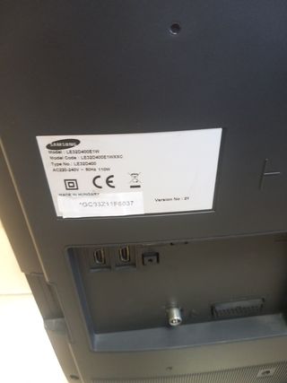 TV Samsung 32" negra