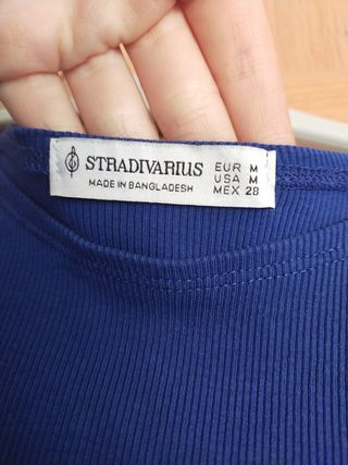 Top Stradivarius azul marino