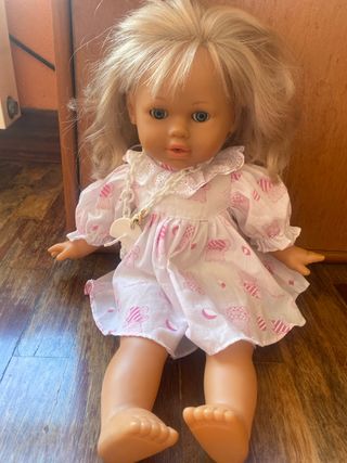 Muñeca bebé años 90