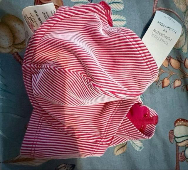 Bikini superior rosa y rojo