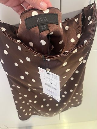 conjunto/set Zara lunares marrón-blanco satinado