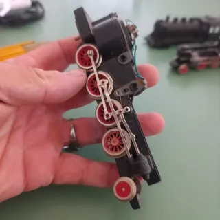 trenini locomotive ferro pesanti .. scocca plastic