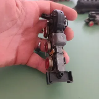 trenini locomotive ferro pesanti .. scocca plastic