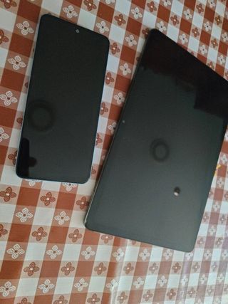 Teléfono y tablet Redmi