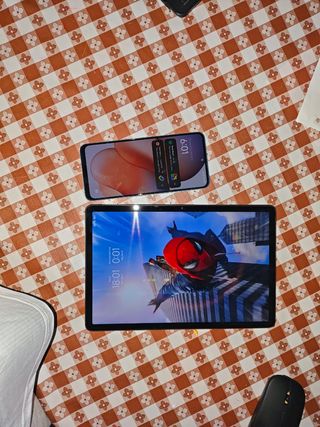 Teléfono y tablet Redmi