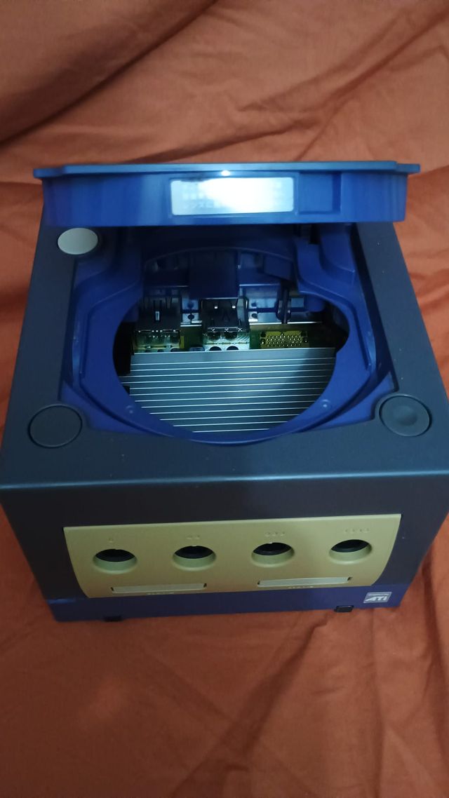 Nintendo GameCube - Console viola