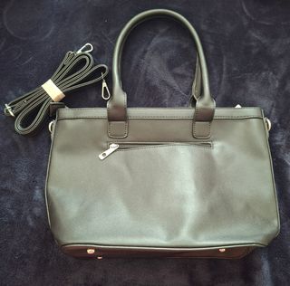 Bolso negro tejido