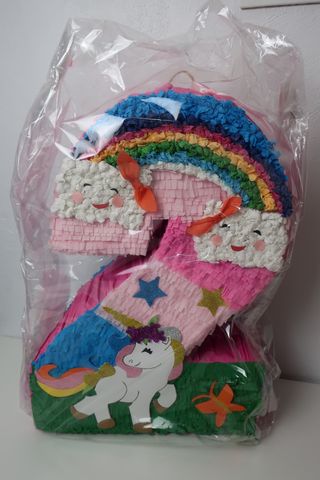 Piñata unicornio 2 años