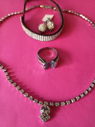 Lote Bisutería Plata: Collar, Pendientes, Anillo 