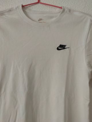 Camiseta Nike blanca