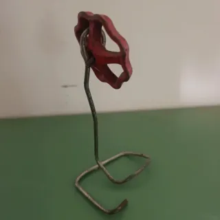 fiore metallico riciclo alto 14 cm
