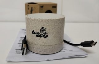 Mini Altavoz Portátil Beige