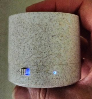 Mini Altavoz Portátil Beige