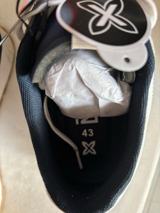 Munich - Zapatillas beige y blancas