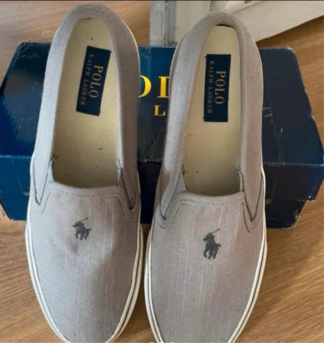 Zapatillas Ralph Lauren Gris nuevas  - 9D 42
