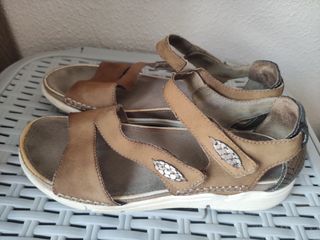 Sandalias mujer marrón