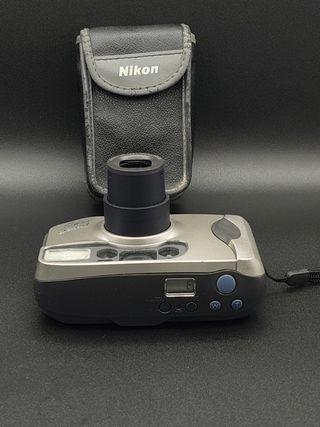 Nikon Zoom 210 AF Cámara analógica compacta