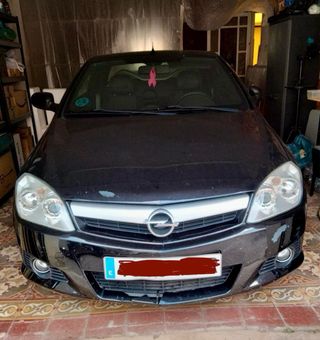 Opel Tigra 2006