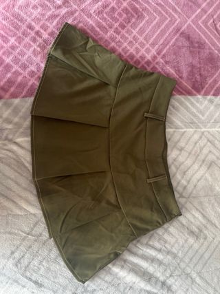 Mini falda verde militar