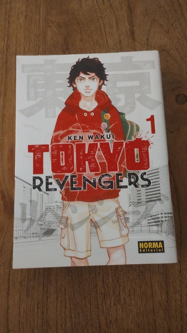 TOKYO REVENGERS 01