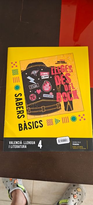 Projecte: FanFest. Valencià : Llengua i Literat...