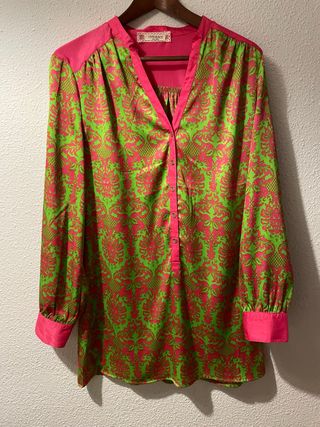 Camisa seda Interlove verde-rosa