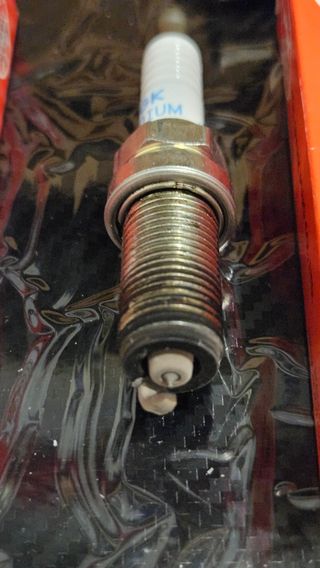 5 Bujías NGK R7437-9 Racing