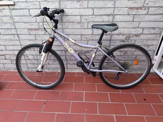 4 Bicicletas: 2 Adulto, 2 Niño