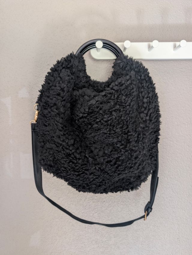 Bolso borrego Lefties negro