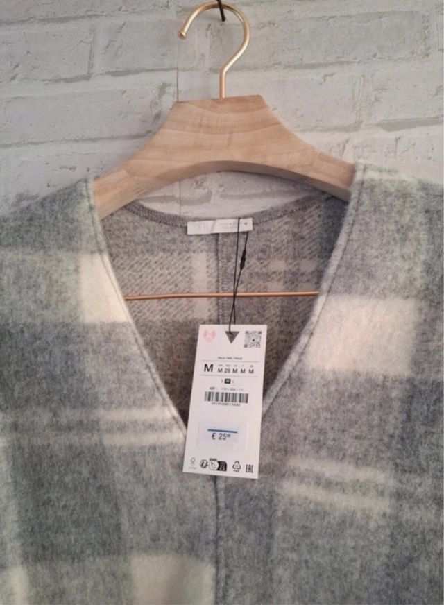 Sudadera cuadros Zara nueva