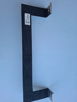 Perchero metálico IKEA- 6 ganchos