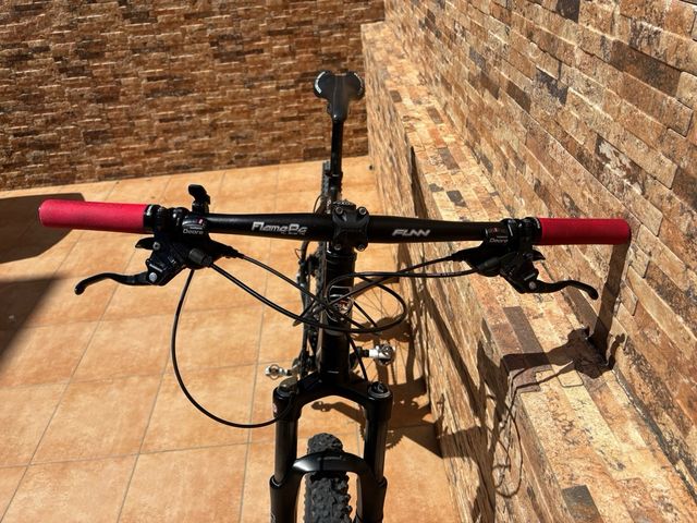 Bicicleta de montaña BH Expert 7.5 26"