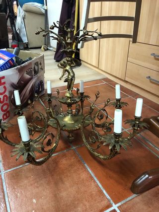 Lampara bronce antigua 8 luces