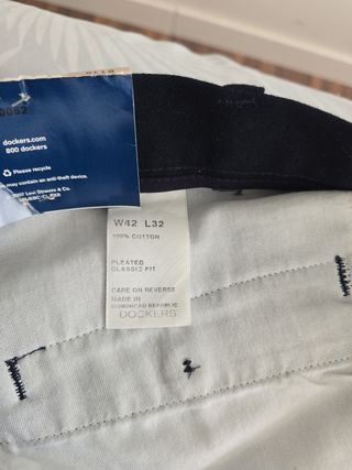 Dockers Pantalones talla americana 42x32 Azul.