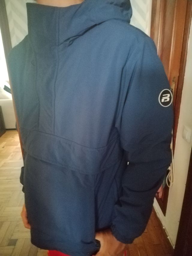 Chaqueta Pull&Bear azul marino talla S