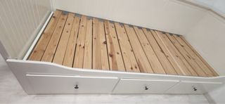 Cama extensible con cajones