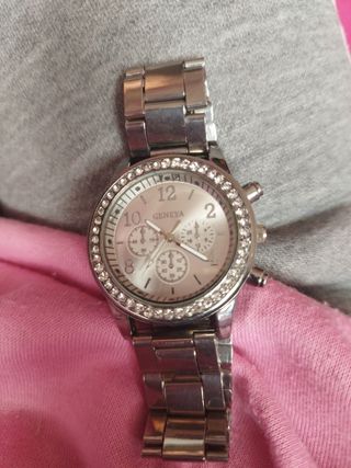 Reloj GENEVA plateado
