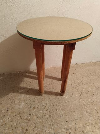 Mesa auxiliar vintage de madera 50 cm
