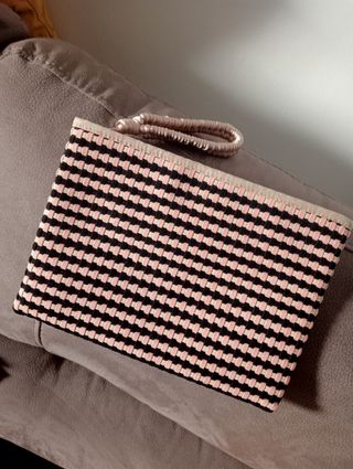 Bolso Mango | Negro y Rosa