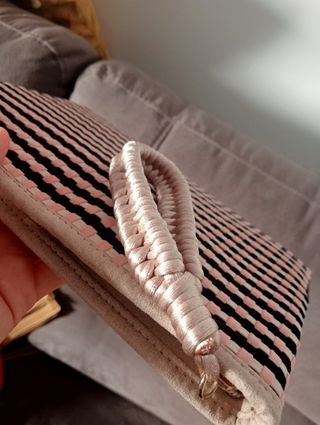 Bolso Mango | Negro y Rosa