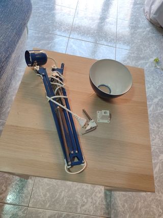 Lámpara Flexo Ikea azul metalica