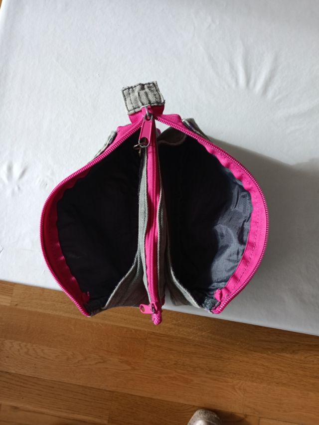 Estuche Hello Kitty Gris