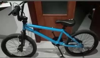 BMX azul - PERFECTA