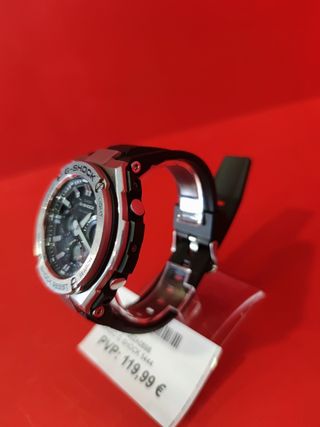 Casio G-Shock GST-W11