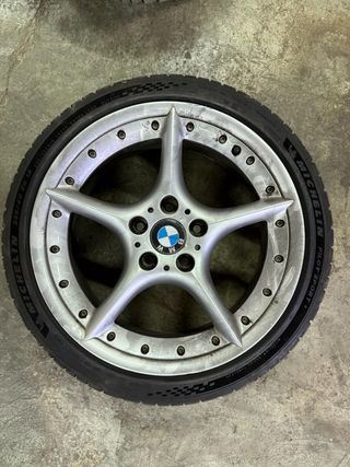 Llantas BMW Z4 R18 Michelin